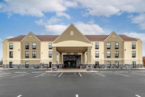 Comfort Inn Madison near Clifty Falls