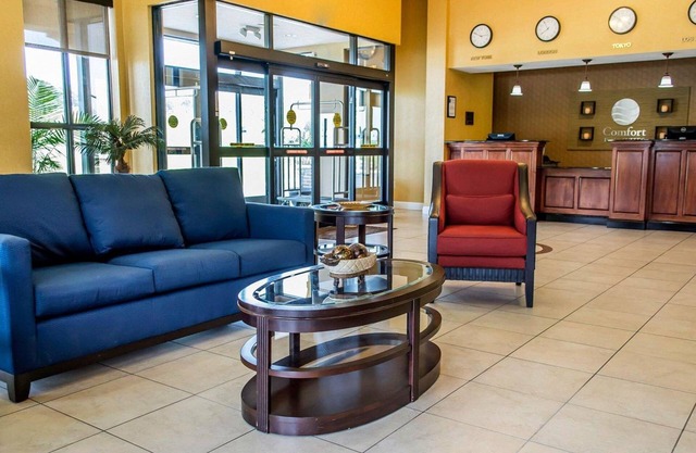 Comfort Inn & Suites Franklin East