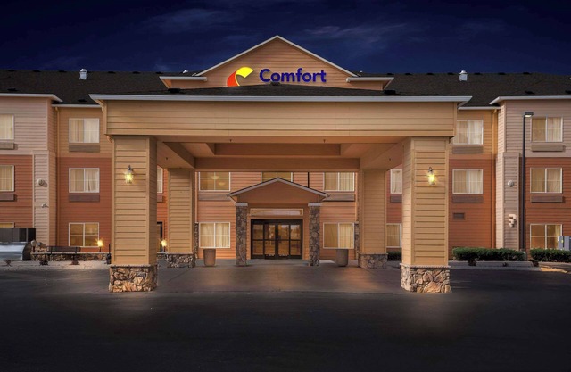 Comfort Inn & Suites
