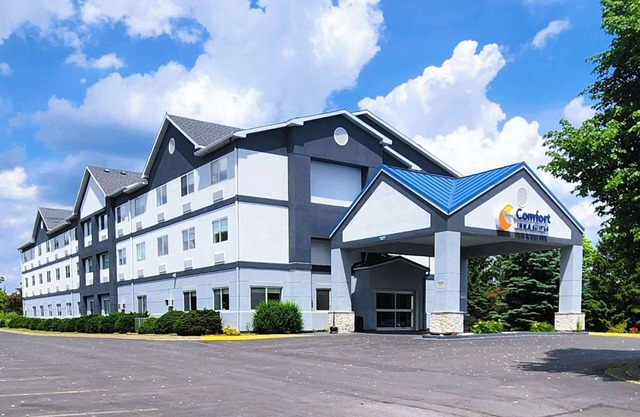 Comfort Inn & Suites Liverpool - Syracuse