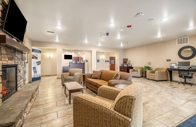 Comfort Inn & Suites Morgan - South Ogden