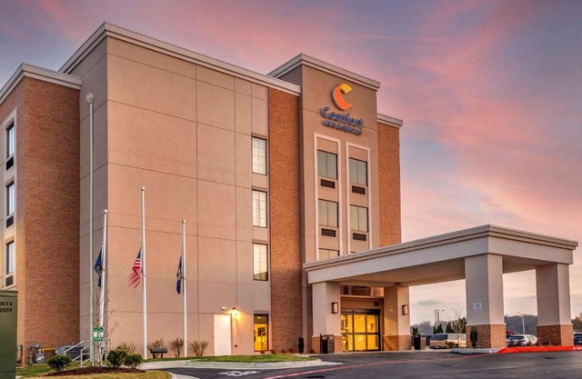 Comfort Inn & Suites