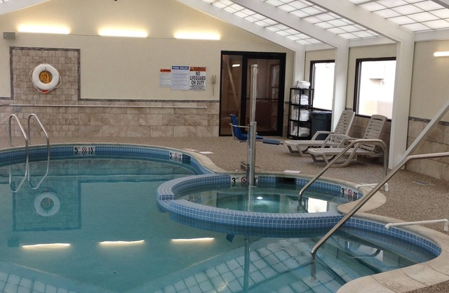 Comfort Inn & Suites