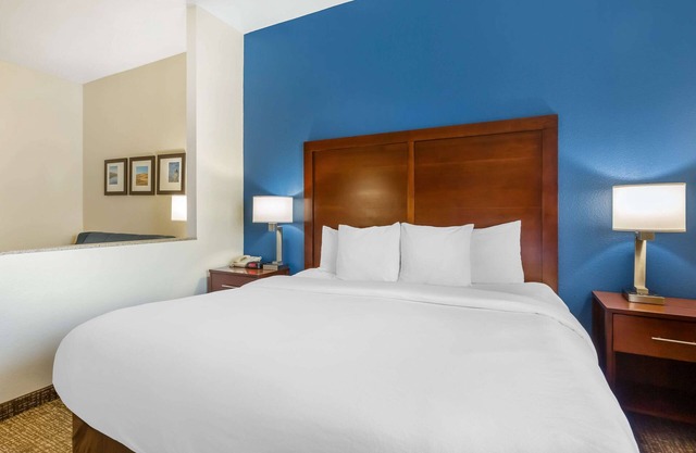 Comfort Inn & Suites Yuma I-8