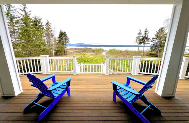 Comfort & Relaxation on the Maine Coast! Family-focused estate & private beach!