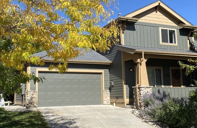 Spacious and Comfortable Home Ideal for Long Stays of 30 Days or More