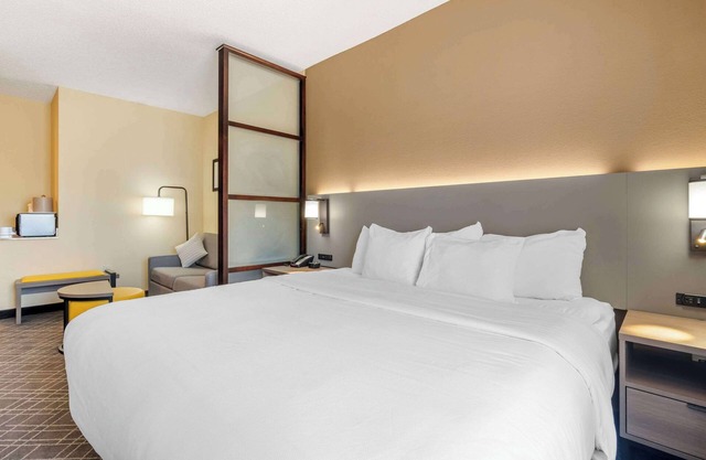 Comfort Suites McKinney - Allen