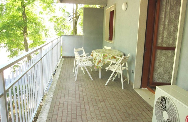 Komfort mit Terrasse im Grado Pineta - Beahost