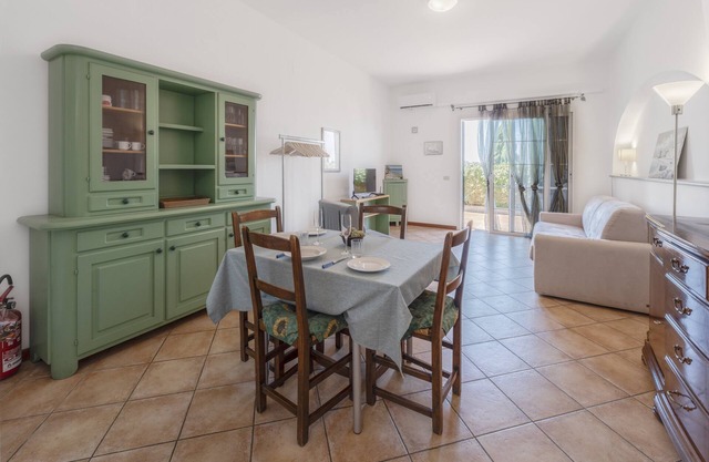 Comfortable Flat with A/C and parking | Ap35