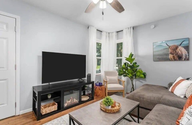 Charming 1 BR/1 BA property| Mins to Kauffman