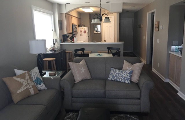 Komfortable Wohnung im Tilghman Shores Ocean & Golf Resort in Cherry Grove Beach