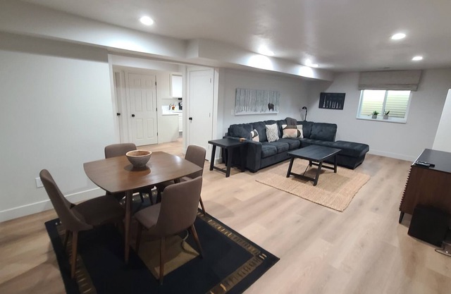 Comfortable and Close to Everything! 2BR