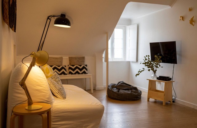 Alfama District Apartments - Santiago