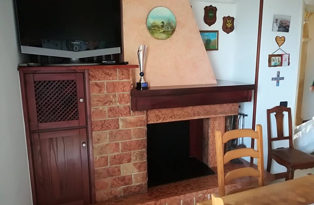 KOMFORTABLE WOHNUNG IM TRICASE