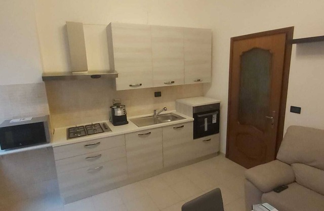 Comfortable apartment with whirlpool shower