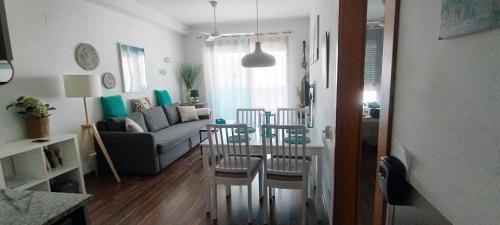 Comfortable Apartment with AirCo - Isaola Oliva