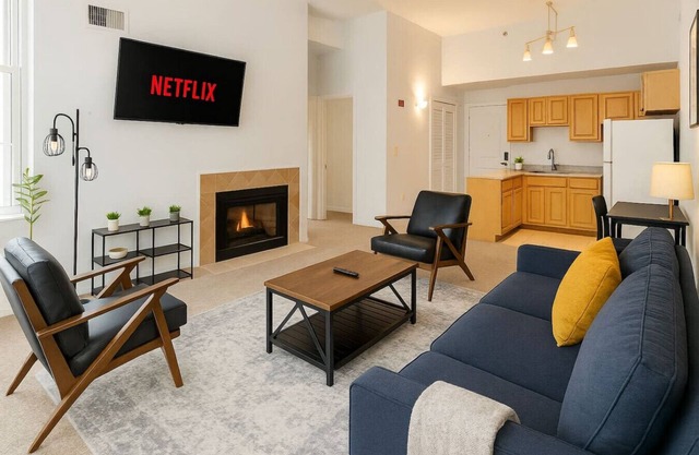 Comfortable Cleveland Getaway