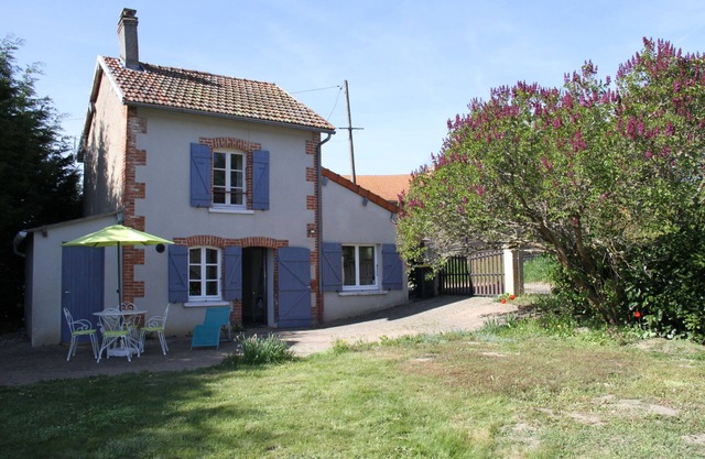 Komfortables Ferienhaus für 4 Personen in der Nähe der Kette Puys, Vulcania und Puy-de-Dôme