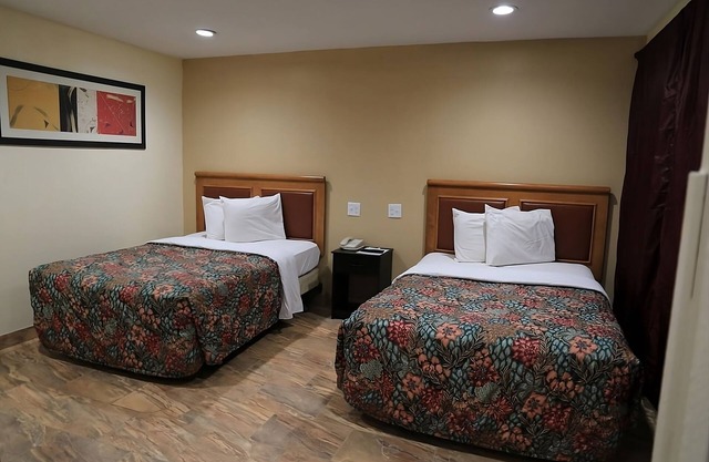 Comfortable Countryside Stay! Free Parking, Pets Allowed