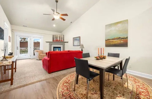 Comfortable, Cozy Boise Townhome