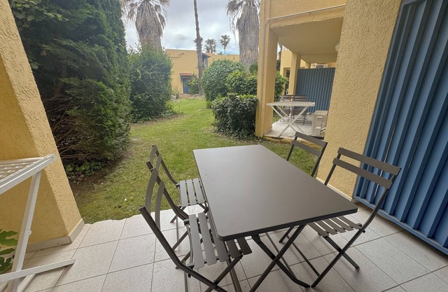 Comfortable T2 in Malibu Village – Pools & Beach Nearby