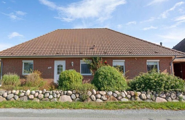 Comfortable holiday home in Struckum