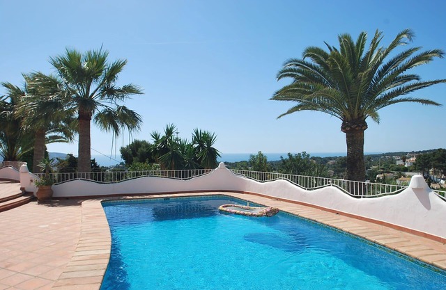 Comfortable holiday villa with fantastic sea-view and private pool