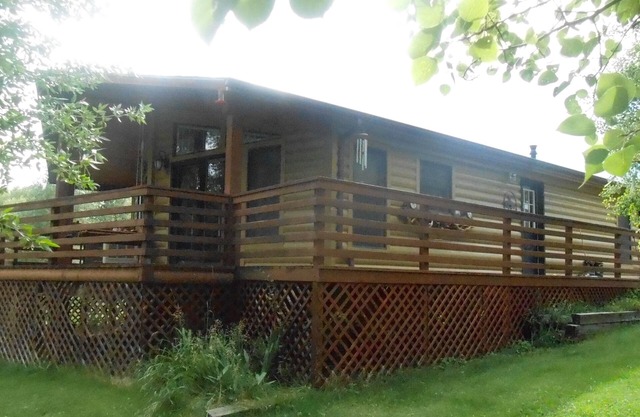 Bequemes Zuhause fern von Zuhause. Minuten entfernt von Premier Outdoor Recreation.