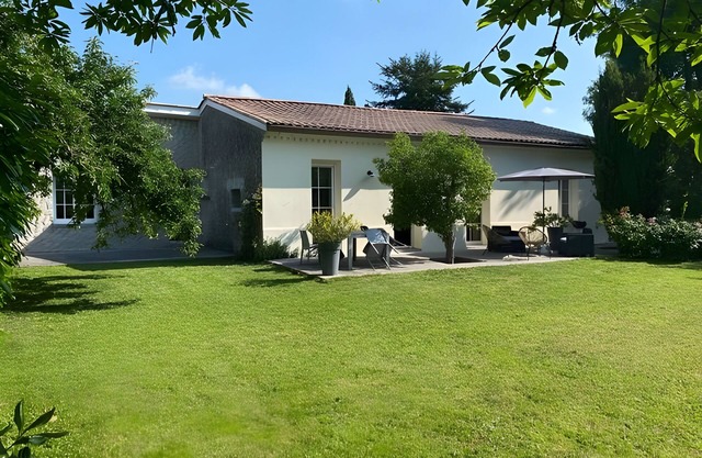 Comfortable House at the Gates of the Médoc, Quiet Area
