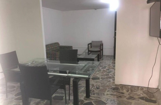 Comfortable, large, central apartment, well located - Apto 203