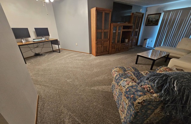 Comfortable, Spacious and Quiet Corporate rental