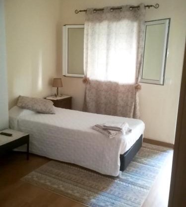 Comfortable Studio in Central Funchal – 20 m² – Terrace
