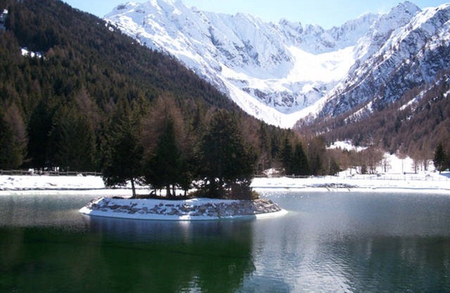 Komfortable Zweizimmerwohnung. Temu Center; (Ponte di Legno) Pisten auf 200m