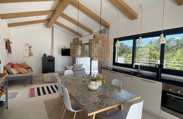 Comfortables Ferienhaus für Natur- und Strandliebhaber in traumhafter Umgebung.