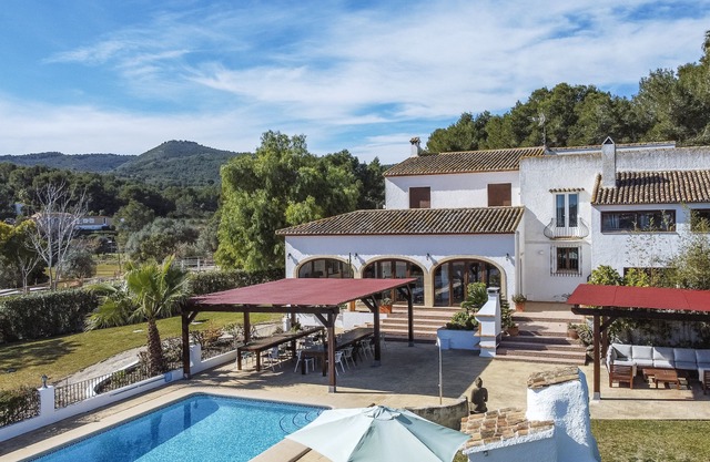 Komfortable Villa mit privatem Pool in Javea, an der Costa Blanca, Spanien für 8 Personen