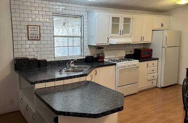 Comfy country home for the whole family with private patio and BBQ.