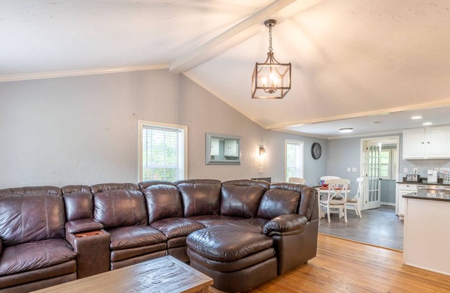 Comfy County Home
