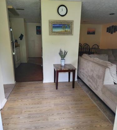 comfy cute home near lenora park