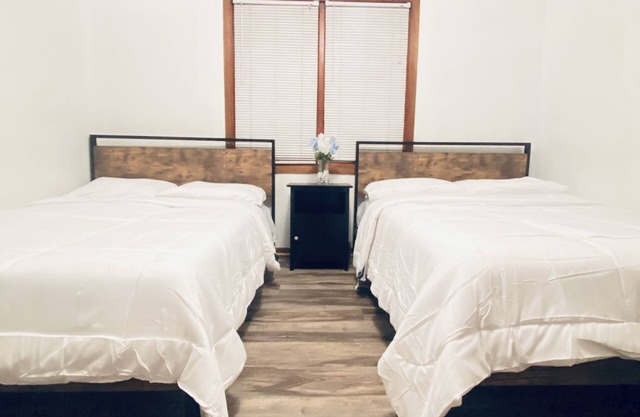 Comfy Home for 8 Guests