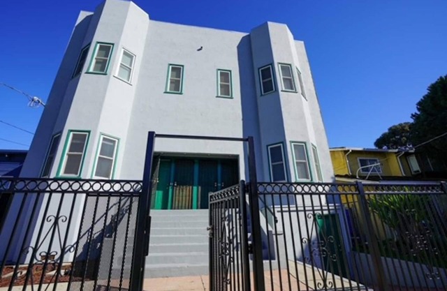 Comfy Oakland Apartment 15 min from San Francisco