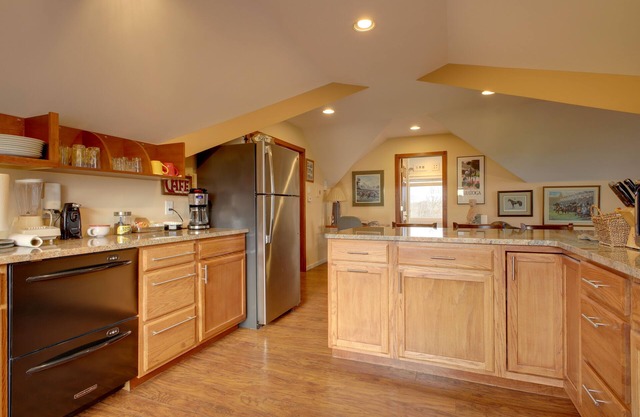 Comfy Schuylerville Carriage Getaway w/ Views