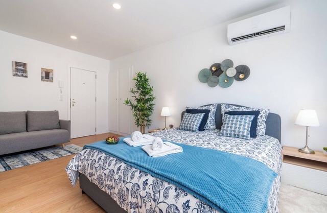 Comfy Sunny Flat | Prime Location