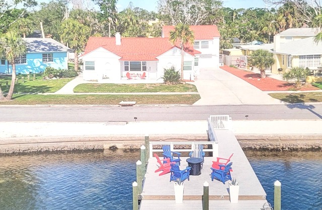 Completely Redone Waterfront Apt w/Great Views, Patio, Balcony, Dock and Garage
