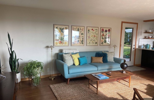 Komplett renoviertes, modernes Haus aus der Mitte des Jahrhunderts an der West Bay Shore Dr.