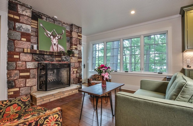 NEU! Komplett renoviertes Ferienhaus am Catfish Lake in Eagle River, Wisconsin!