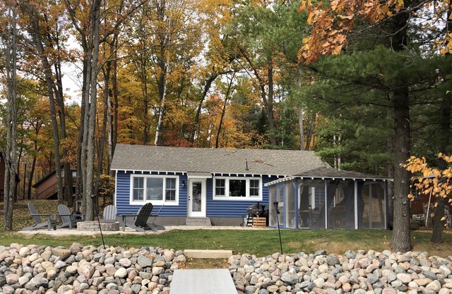 Completely remodeled cottage on White Potato Lake