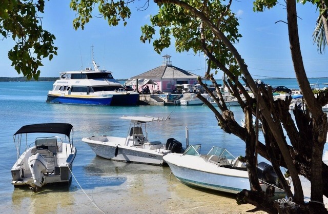 Conch Shell Harbour Island 5 Bedroom Home