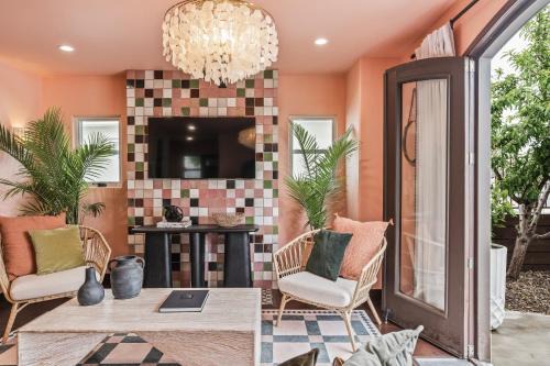 Condé Nast's top-rated Vacation home for 2 years running!