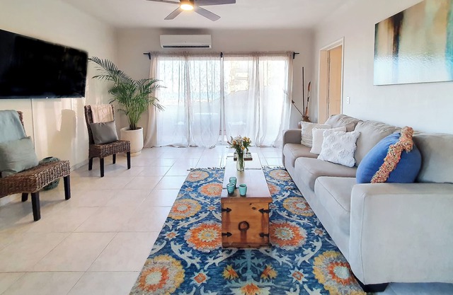 Condo 101 Beach Side 2 BDR