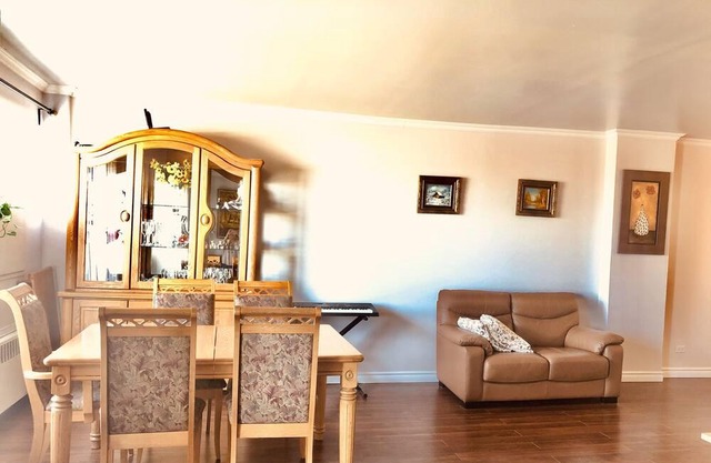 Wohnung 2 Schlafzimmer in der Stadt Mont Royal